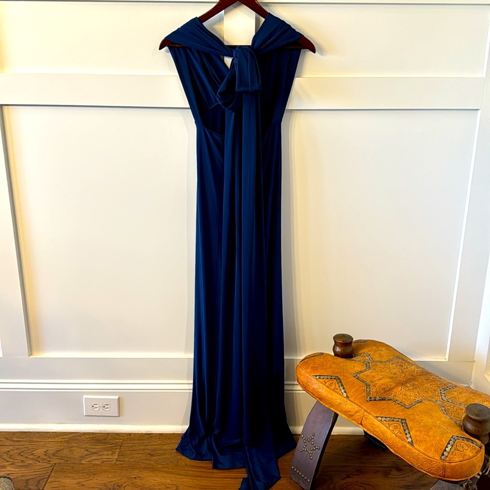 Lulu’s Dress - Picture 2 of 13